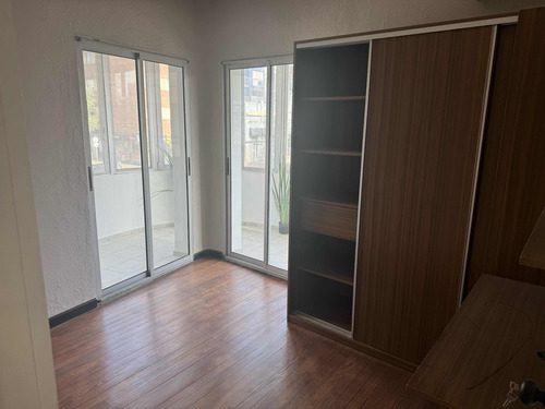 Alquiler Apto Pocitos 2 Dorm Simón Bolívar Rivera 1 Esc Fte