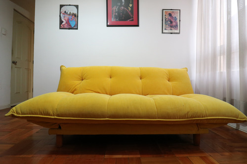 Sofa Cama Color Amarillo (Usado)