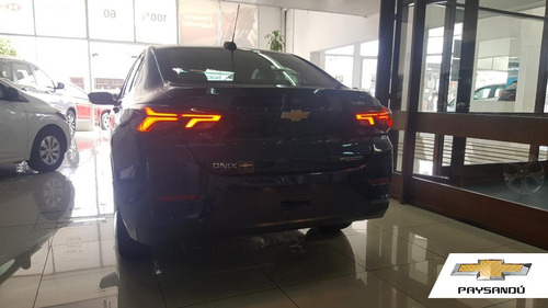 Chevrolet Onix Premier