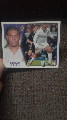 Figurinha Nunca Colada Ronaldo Fenômeno Ano 2005/06 Panini Jogador Ronaldo Fenômeno