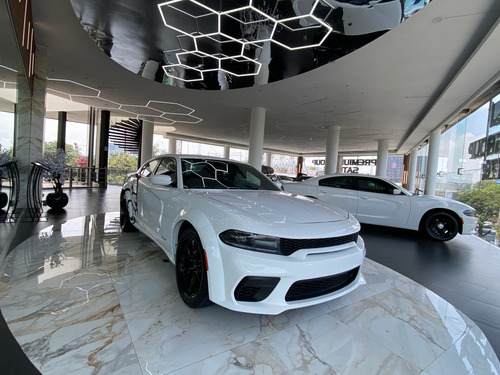 Dodge Charger 5.7 R-t At