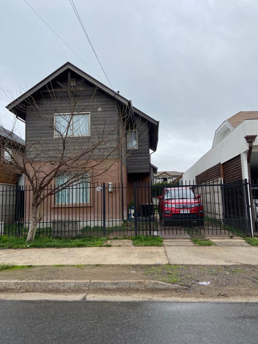 Se Vende Hermosa Casa En Valles Del Country - Talca