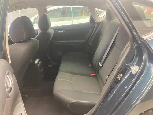 Nissan Sentra 1.8 Sense Mt