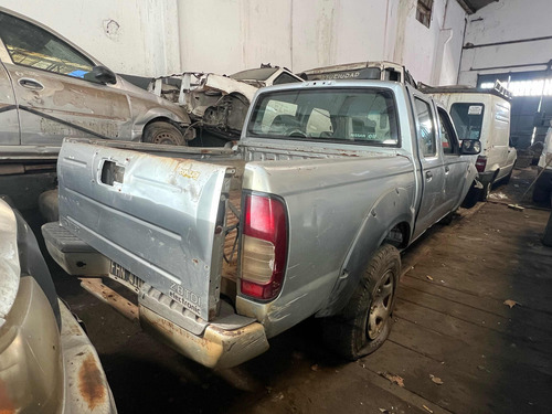 Nissan Frontier 4x2 Xe 2.8 Td C/d 2005