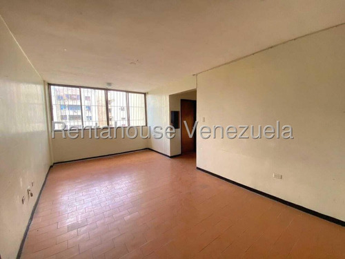 Ms En Excelente Ubicación En Naguanagua, Rentahouse Ofrece En Venta Acogedor Apartamento De 69 M2, En Parque Residencial ''el Dorado'', Sector Los Guayabitos.