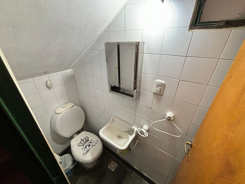 Venta Casa 2 Plantas - B°920vv. - Catamarca