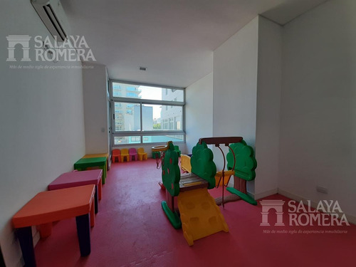 Imagen 28 de 30 de Departamento 4 Ambientes Con Una De Las Mejores Vistas De Buenos Aires - Edificio Bahia Del Puerto