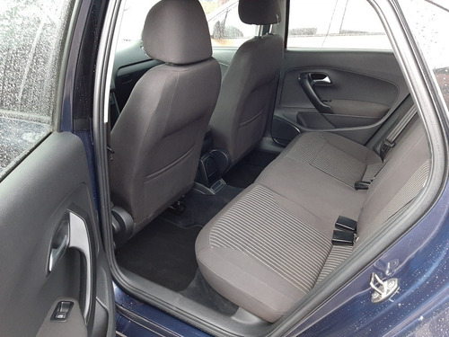 Permuto,financio Volkswagen Polo Trendline 2015