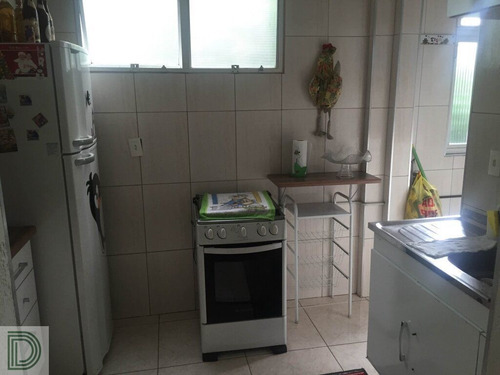 Imagem 7 de 8 de São 2 Dormitórios, Sala 2 Ambientes, Cozinha - Di16478