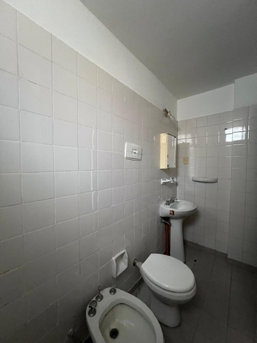 ¡departamento En Venta De 1 Dormitorio A Metros Del Buen Pastor!