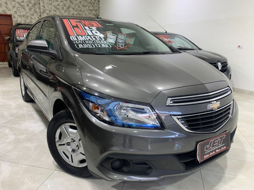 Imagem 4 de 15 de Chevrolet Prisma Lt 1.0 Flex 2015 Completo