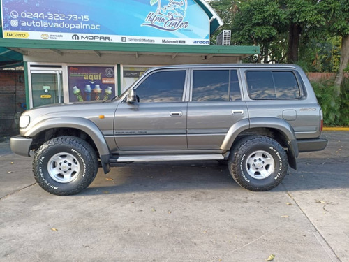 Imagen 4 de 18 de Toyota Burbuja Vx