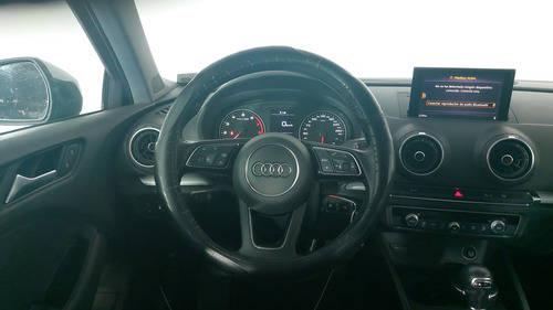 Audi A3 1.4 35 TFSI DYNAMIC DCT