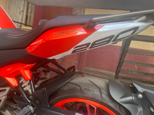 Motocicleta Hyper 280