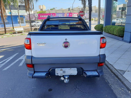 Imagem 4 de 14 de Fiat Strada 1.4 Mpi Freedom Cd 8v Flex 3p Manual