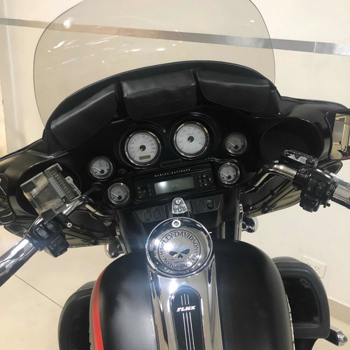 Imagen 9 de 17 de Harley Davison Usada Street Glide Con Varios Accesorios