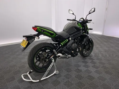 Kawasaki Er6n