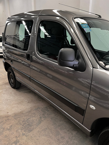 Peugeot Partner 1.6 Hdi Furgon Confort 92 5as