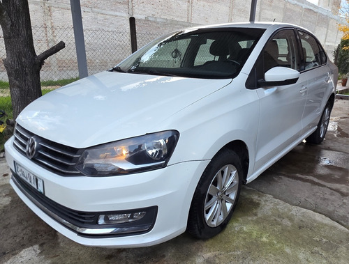 Volkswagen Polo 1.6 Comfortline Tiptronic