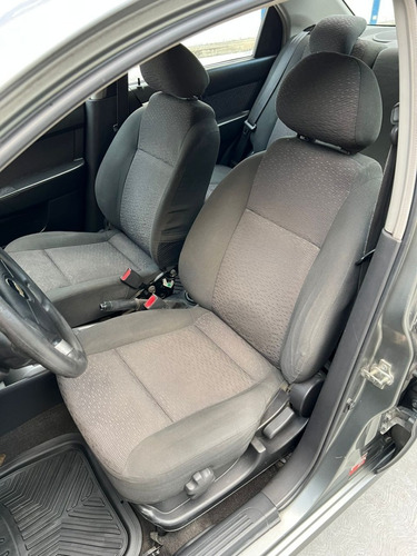 Imagen 7 de 13 de Chevrolet Aveo Lt