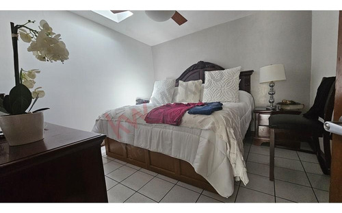 Casa En Venta De 1 Piso Con 3 Recamaras En Planta Baja, Colonia Los Pinos.