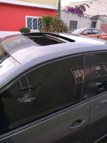 Imagen 8 de 12 de Volkswagen Bora Style 2.5 Automático