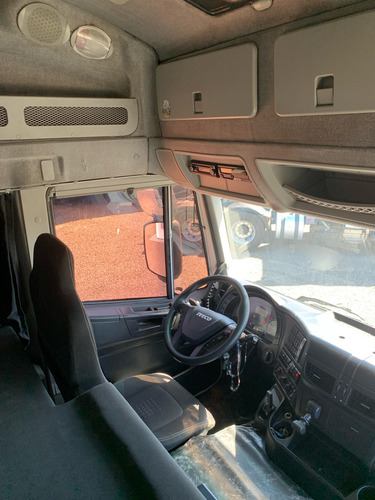 Iveco Stralis 440 6x2 2019 - Tvg Caminhões