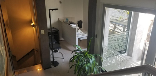 Oficina En Pleno Centro De San Isidro