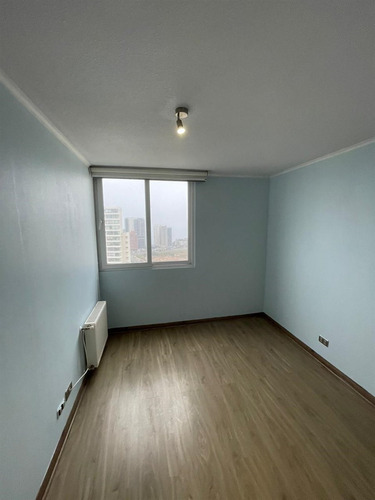 Departamento En Arriendo De 4 Dorm. En Concón