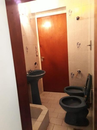 Casa 5 Ambientes Con Cochera