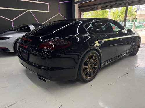 Porsche Panamera 4.8 S Biturbo V8 At