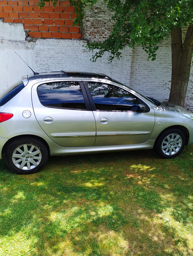 Peugeot 207 1.6 Feline 106cv Tiptronic