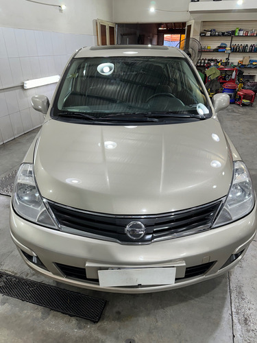 Nissan Tiida 1.8 Tekna