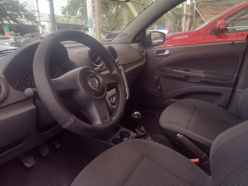 Imagen 14 de 15 de Volkswagen Gol Sedan Cl A/c 2016