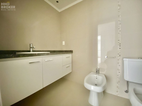Imagen 9 de 25 de Apartamento En Venta De 1 Dormitorio Y Medio-place Lafayette - Punta Del Este Brava