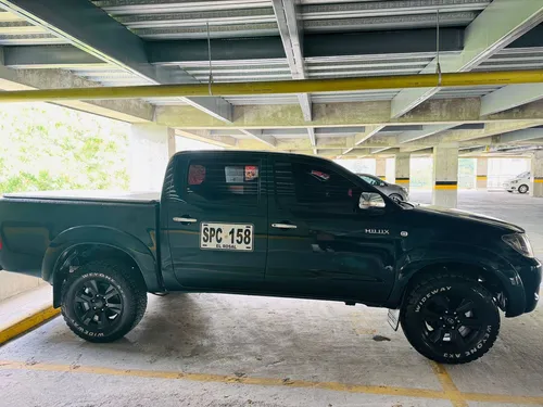 Toyota Hilux 2.7 4x4
