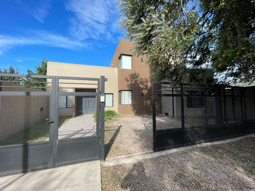 Imagen 2 de 30 de Venta | Casa Ayres De Los Arroyos | Oportunidad | Permuta
