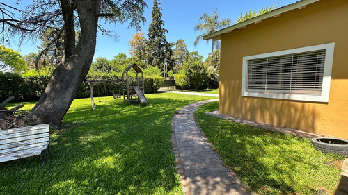 Casa 7 Amb En Venta En La Reja Moreno Casa Quinta