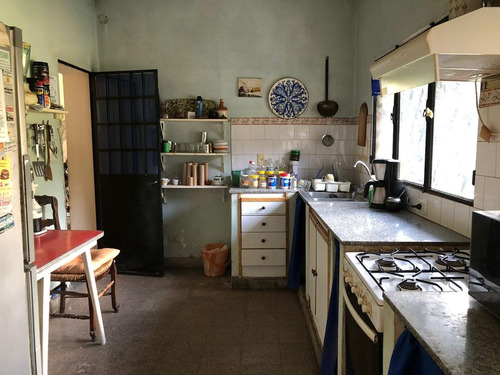 Imagen 6 de 22 de Casa En Venta En Ituzaingo Con Cuatro Dormitorios