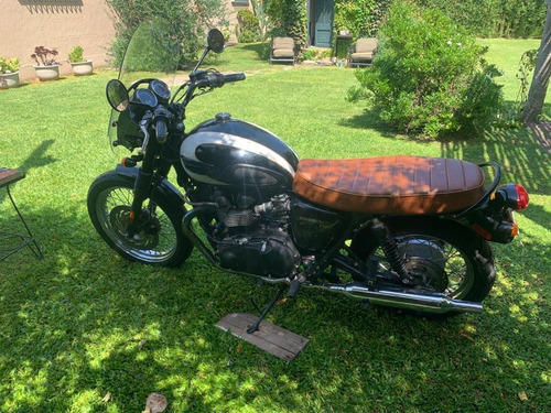 Triumph Bonneville T100
