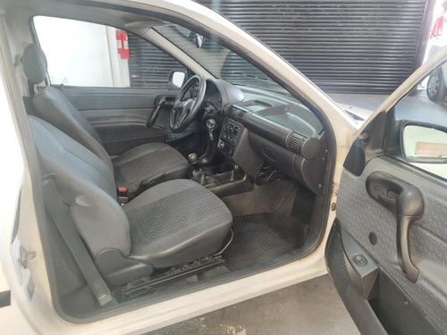 Chevrolet Corsa 1.6 MPFI ST CS PICK-UP 8V GASOLINA 2P MANUAL