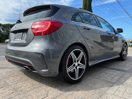 Imagen 15 de 25 de Mercedes Benz A250 Sport