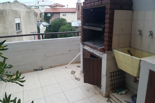 Imagen 11 de 22 de Zona Centro A Metros Del Mar Y De La Arteria Principal 1º Piso 3 Ambientes 2 Baños Y Cochera