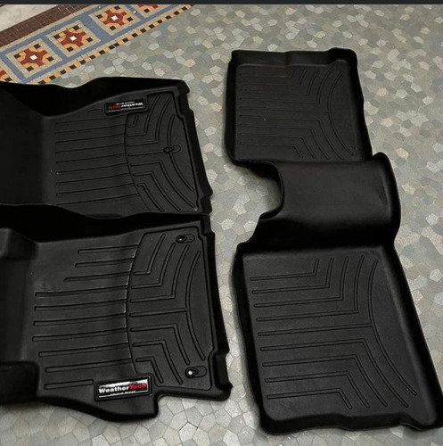 Cubre Alfombras Para Nissan Versa 2022 (3 Piezas)