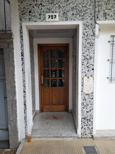 Imagen 18 de 21 de Venta Departamento 2 Ambientes Bernal