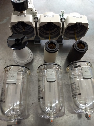 Unidad De Filtrado Con Regulador Marca Smc 1/2 Npt