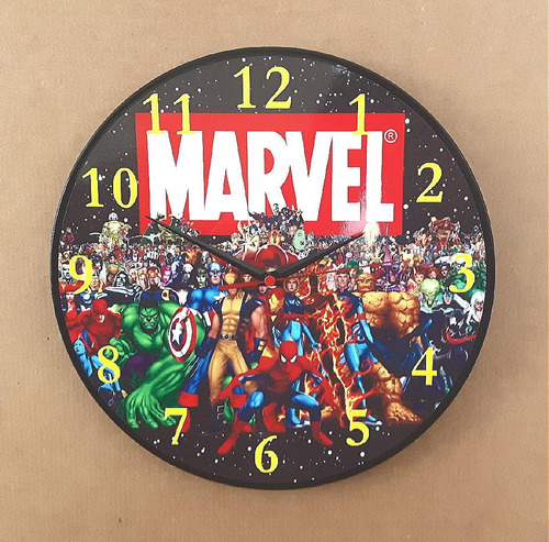 Reloj De Pared Universo Marvel Plastificado Lavable Lindo 