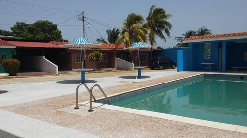 Imagen 8 de 30 de Preciosa Casa En Venta De Playa Ubicada En Chichiriviche /&% 2 3 - 2 4 4 7 1 Kl Rah &%%