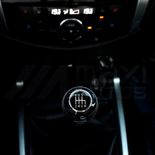 Nissan Navara 2025