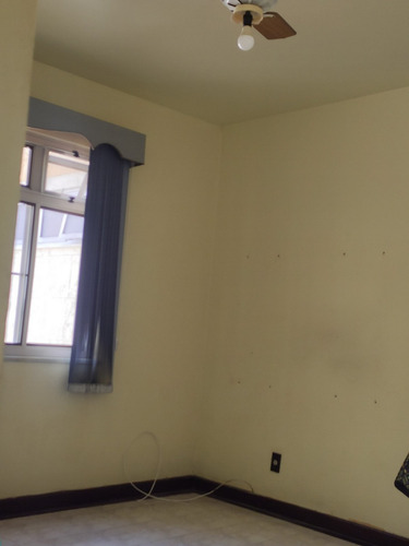 Imagem 11 de 15 de Apartamento 02 Quartos Com Dependência Em Parque Hotel Araruama